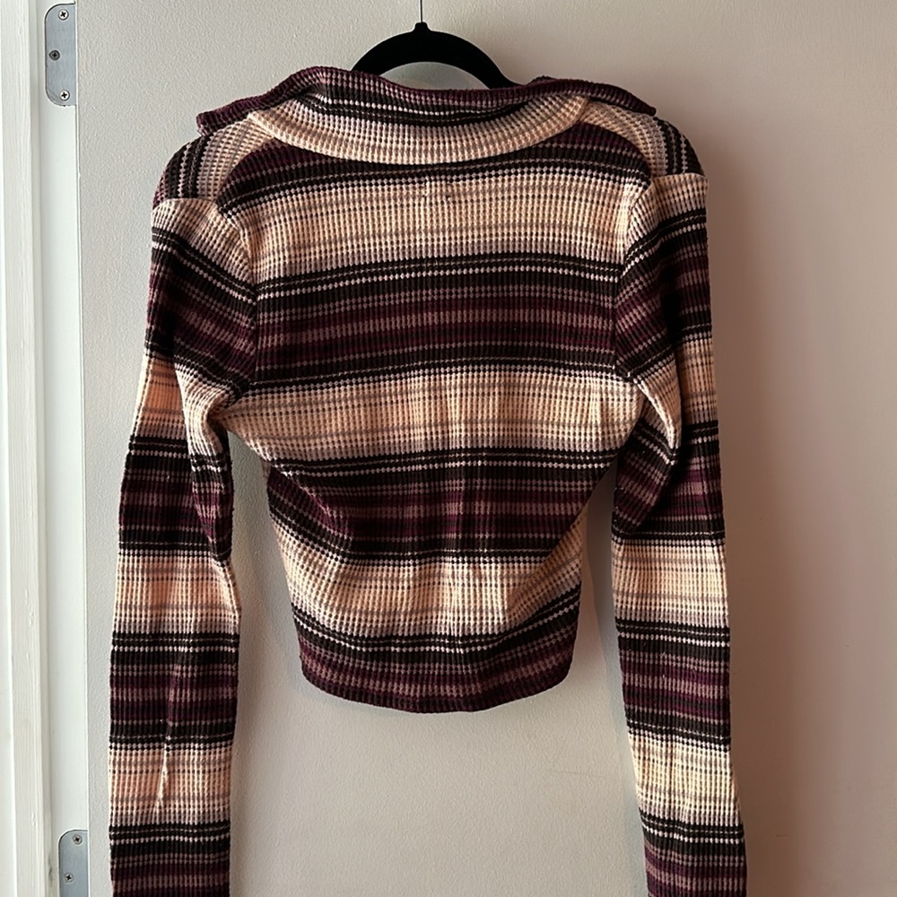 Urban outfitters retro style quarter zip long sleeve - Picture 3 of 3
